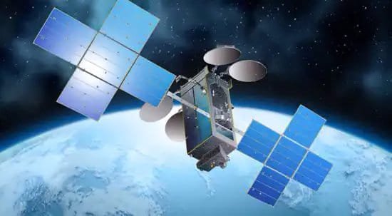 Internet service satellite