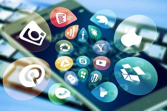 Redes sociales e informática
