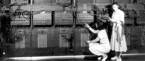 Mujeres programando la EDVAC