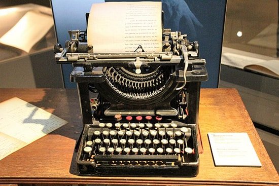 Antigua máquina de escribir